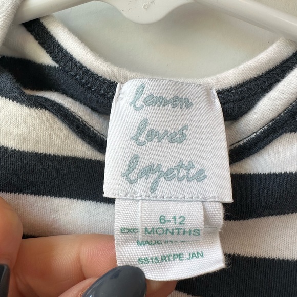 Lemon Loves Layette Striped Crab Romper (Size 6-12 Months) - Picture 4 of 5